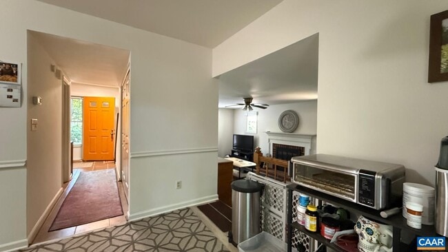 Building Photo - 3190 Saddlebrook Ln