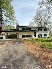 Building Photo - 5388 Dumfries Rd