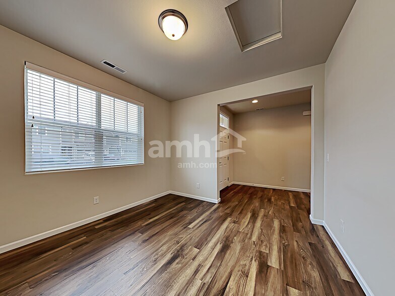 Building Photo - 13811 66th Ave E