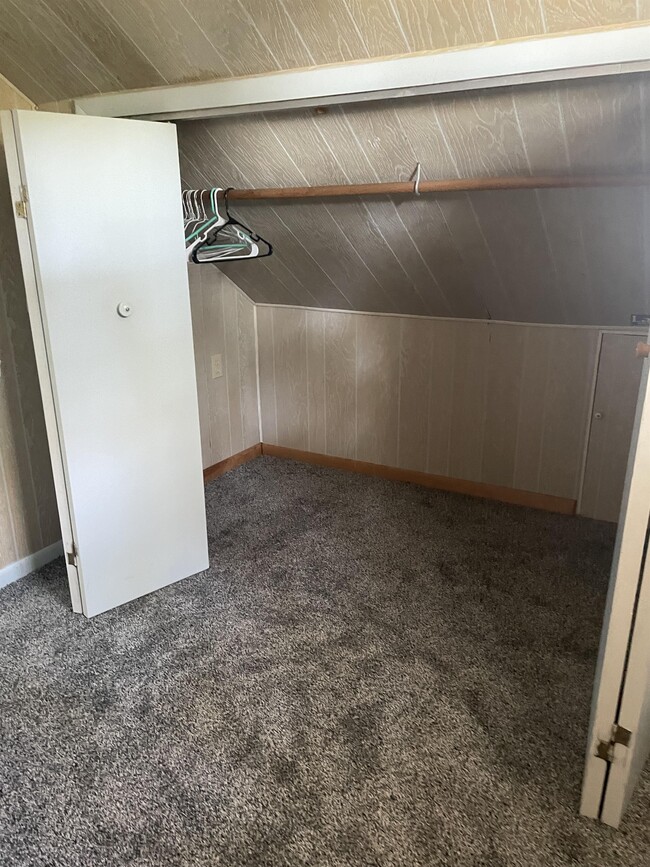 Building Photo - 7020 Brown Rd