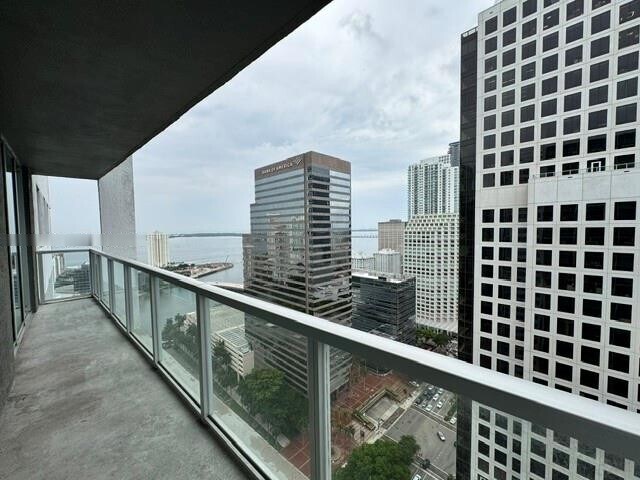 Building Photo - 500 Brickell Ave