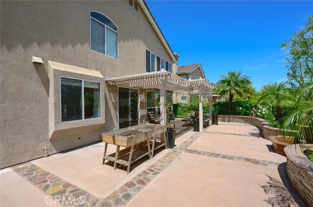 Building Photo - 4640 E Somerton Ave