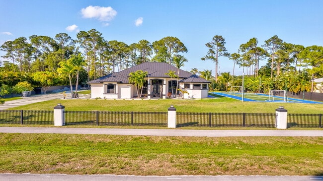 Building Photo - 13803 Citrus Grove Blvd