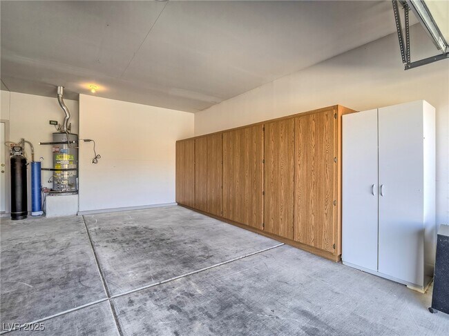 Building Photo - 1510 Fieldbrook St