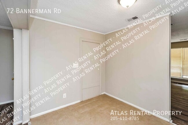 Building Photo - 72 Bannerman Rd SW