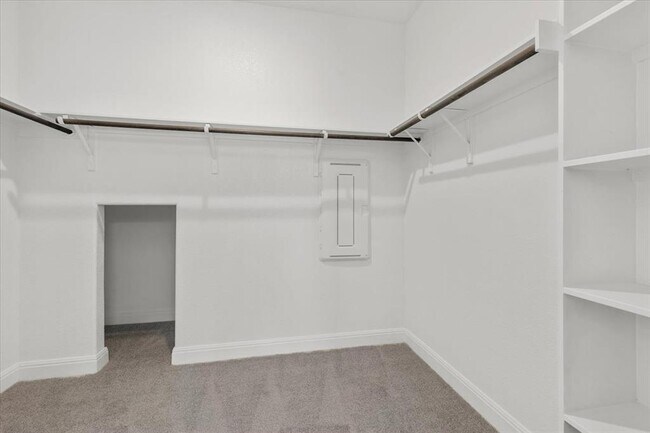 Building Photo - 540 Faith Dr