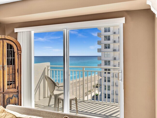 Building Photo - 4505 S Ocean Blvd
