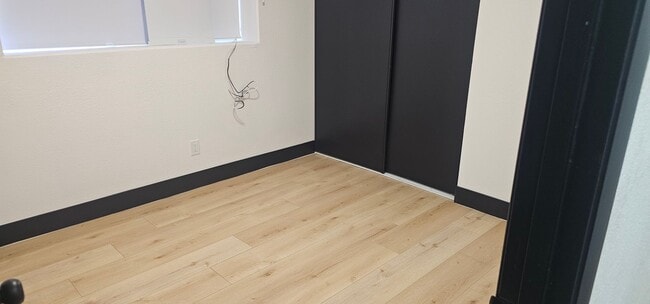 Building Photo - Three Bedroom One Story Home for Rent
