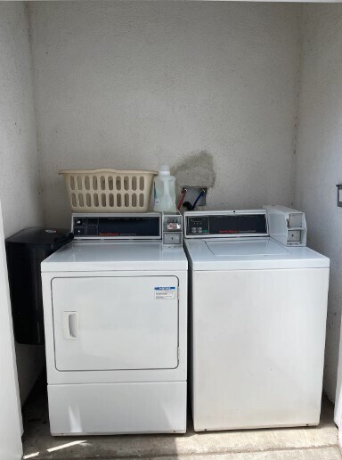 Building Photo - 1541 Berkeley St