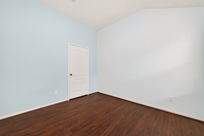 Building Photo - 16107 Hitching Post Ct