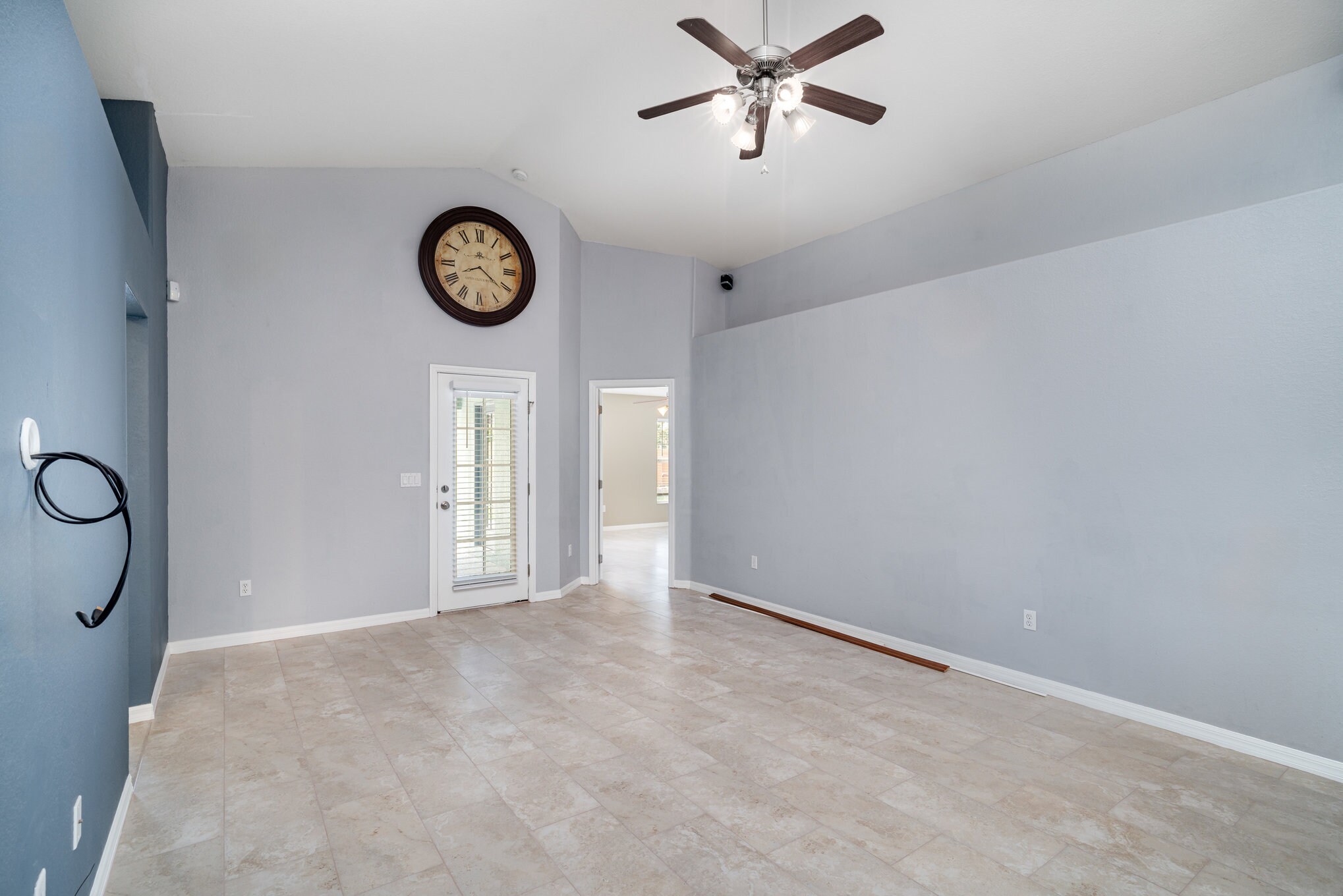 Building Photo - 10833 Standing Stone Dr