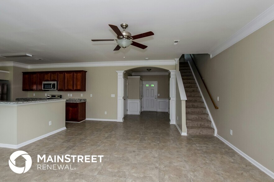Building Photo - 619 Mountain Quail Dr