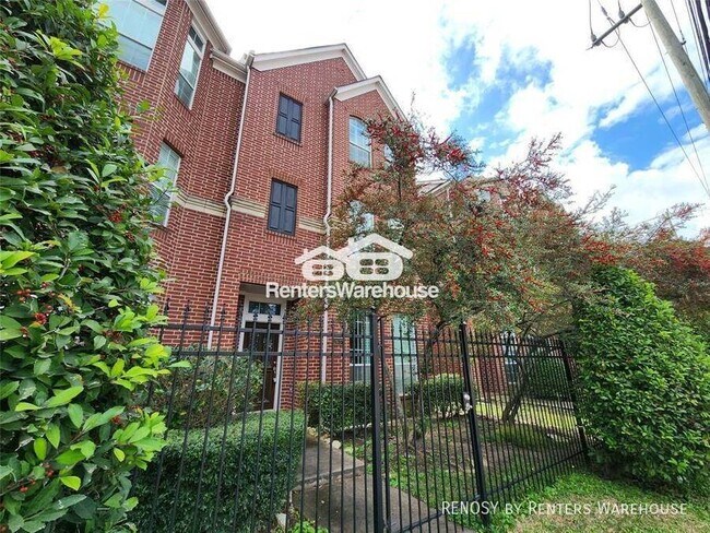 Building Photo - 2637 W Dallas St