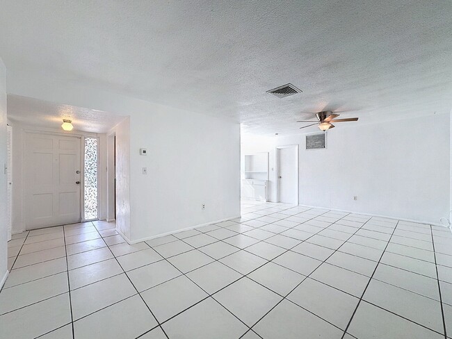 Building Photo - 9893 47th Ave N