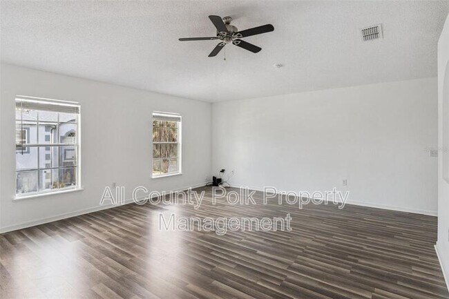 Building Photo - 455 Danube Dr
