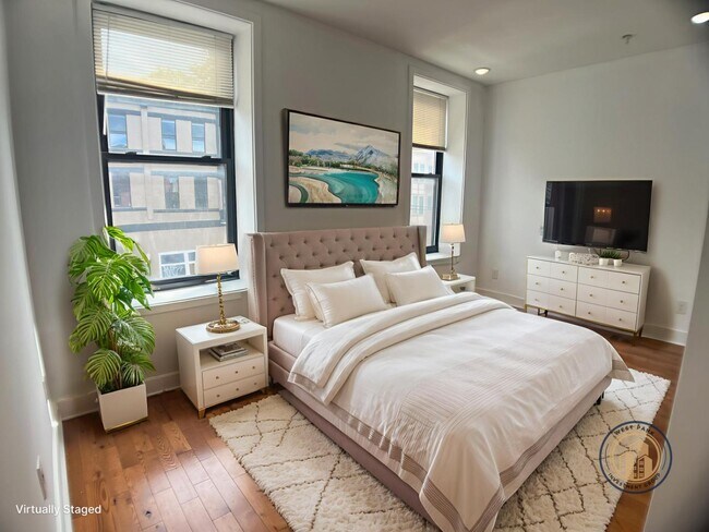 Primary Photo - 3035 W Diamond St