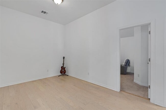 Building Photo - 200 Ottaviano Way