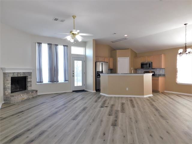 Building Photo - 1079 Port Boliver Dr