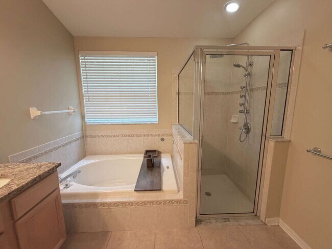 Building Photo - 24317 Summer Wind Ct