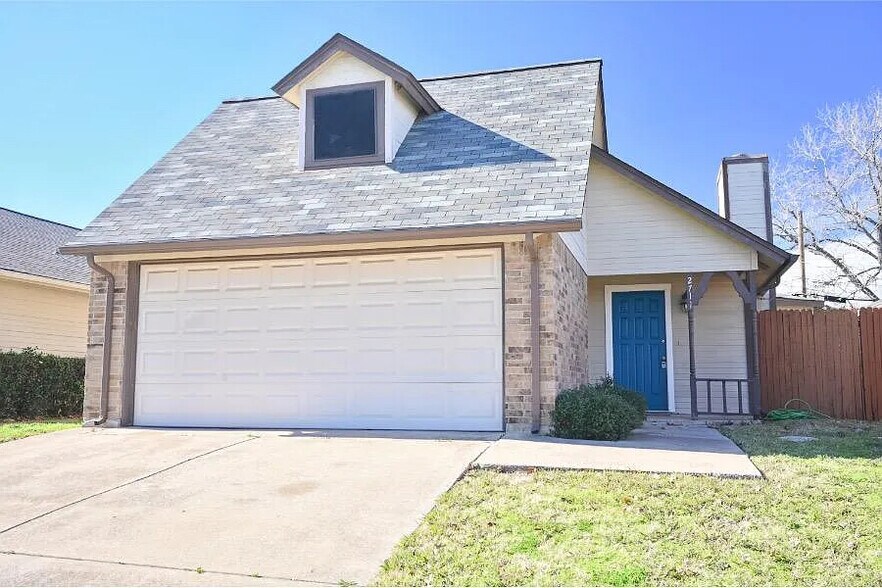 Building Photo - 2711 Harvest Lake Dr