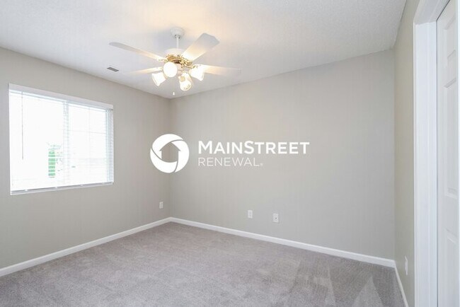 Building Photo - 5 Bedroom Pet-Friendly Home in Browns Summit, NC with Main Street Renewal
