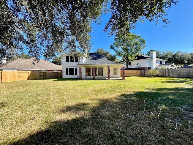 Building Photo - 16507 Shady Canyon Ct