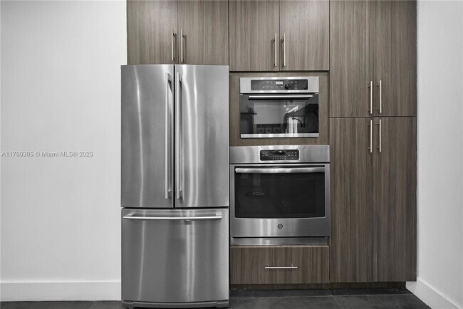 Building Photo - Northwest 50th Street, Miami, FL 33127 - 2...