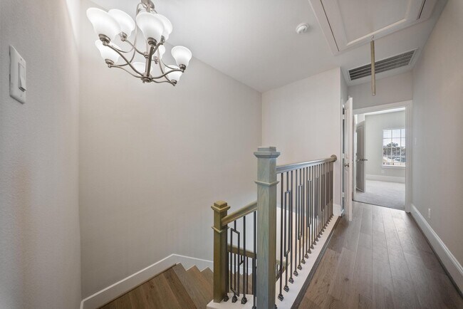 Building Photo - 6755 Highclere Manor Ln