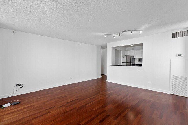 Building Photo - 3660 N Lake Shore Dr