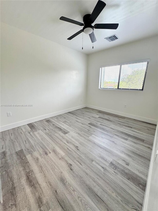 Building Photo - 891 NW 45th Terrace