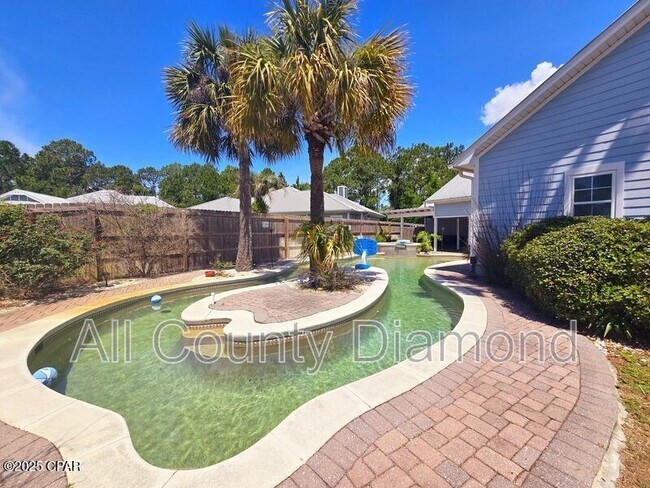 Building Photo - 12207 Lyndell Plantation Dr