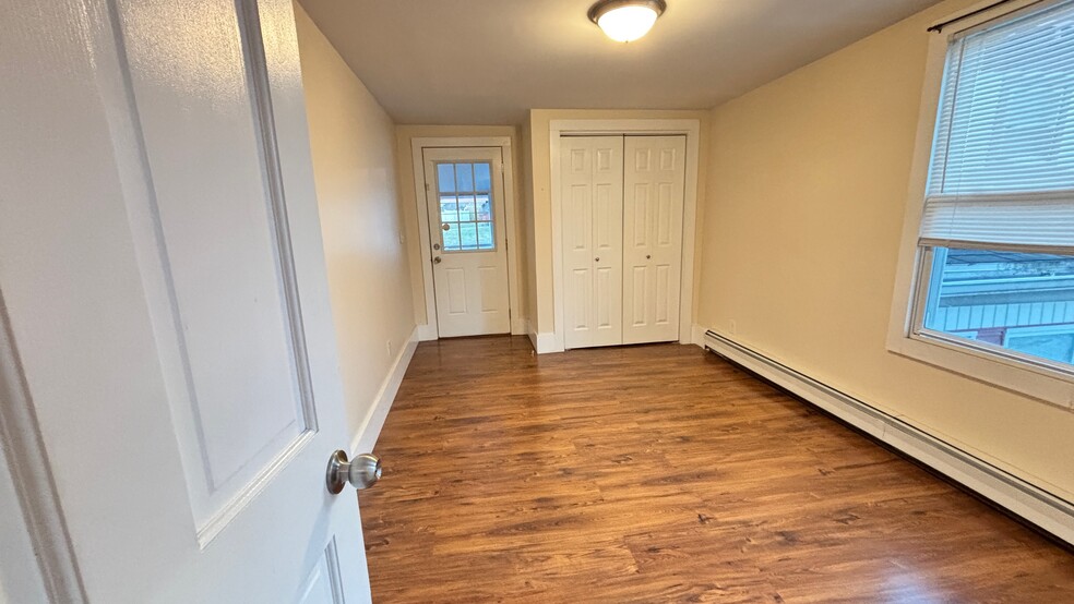 Bedroom 2 - 30 8th St