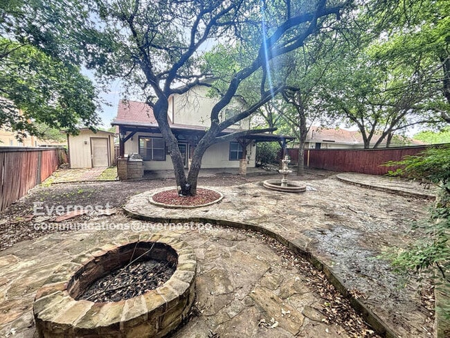 Building Photo - 1203 Ivybridge Dr