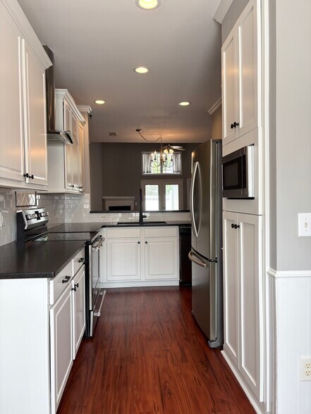 Building Photo - 2532 Asher View Ct