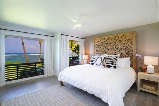 Building Photo - Hawaii Life Presents Mokuleia Beach House 3 bedrooms, 2 full bathrooms, Sleeps 8 - Beautifully bu...