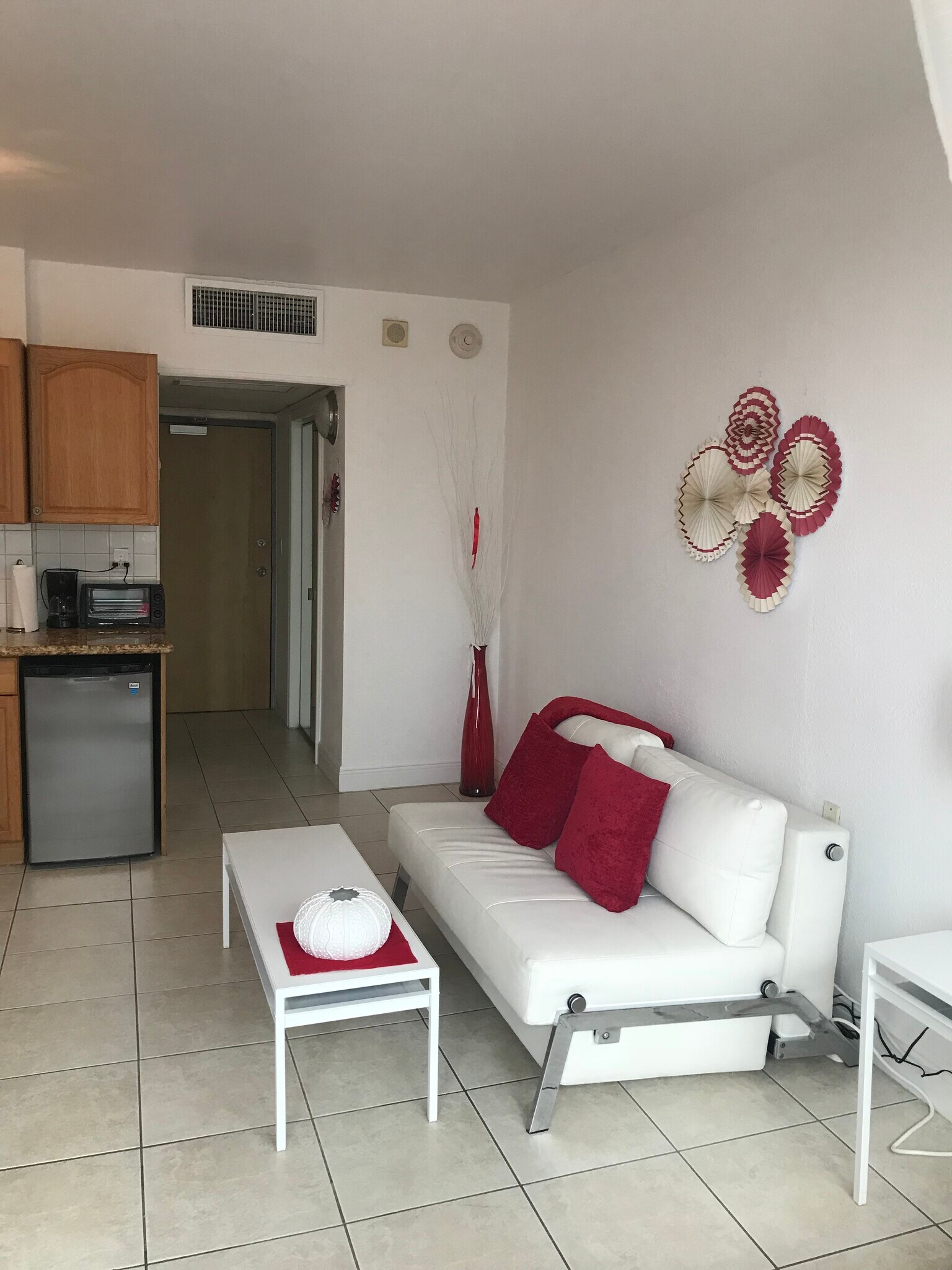 Building Photo - 4040 Galt Ocean Dr