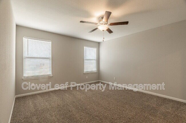 Building Photo - 9118 Bennett Frst