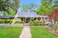 Building Photo - 903 Courtland Ave