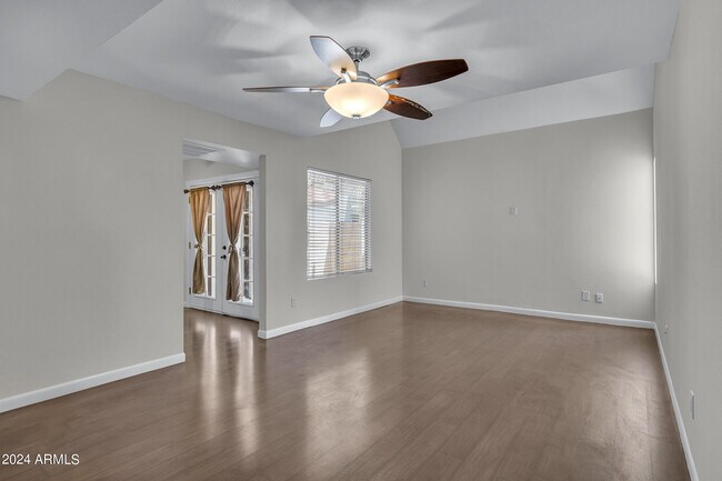 Building Photo - 6816 S Snyder Ln
