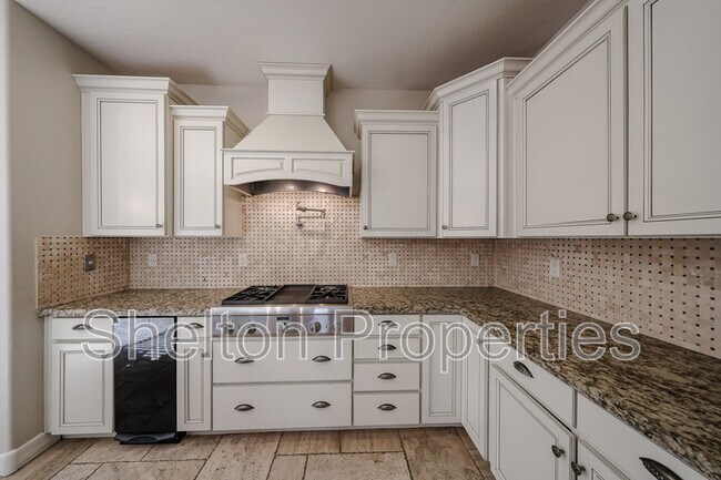 Building Photo - 3779 N Denny Way