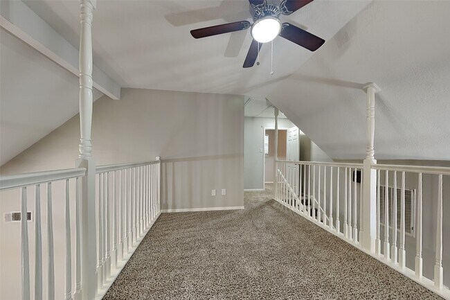 Primary Photo - 9903 Jockey Club Dr