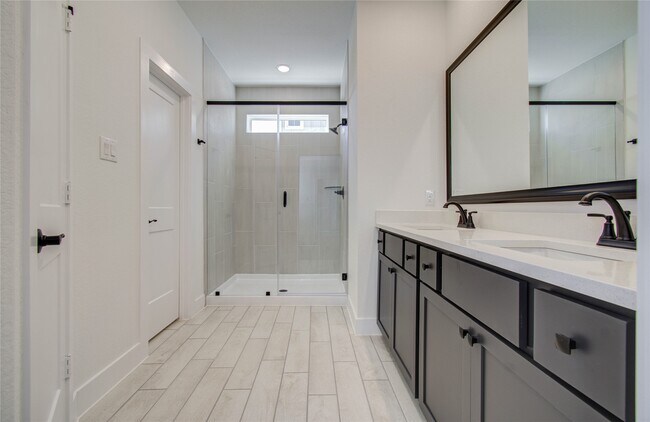 Building Photo - 15110 Dry Crk Jct Pl