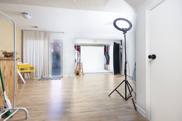 Building Photo - 7333 Althorp Way