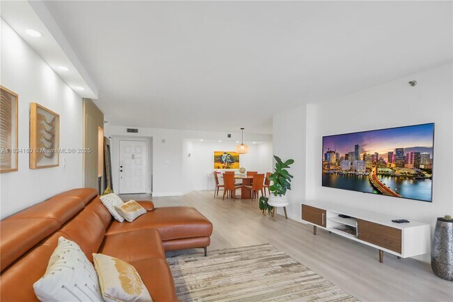 Building Photo - 1201 S Ocean Dr