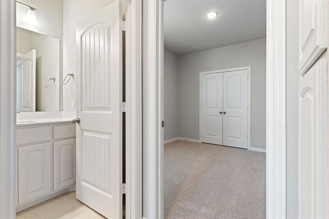 Building Photo - 1933 Kelva Dr