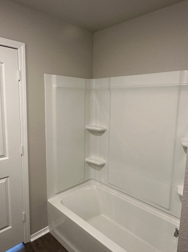 Building Photo - Pre-Leasing Now! Beautiful 3-Bedroom, 2-Bath Home in Prospect Farms | Available July 14