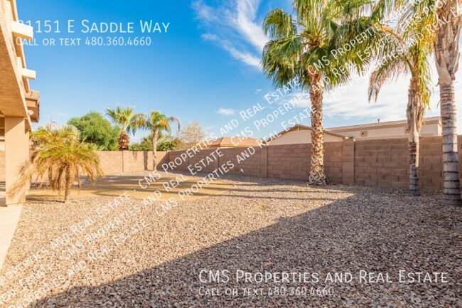 Building Photo - 21151 E Saddle Way