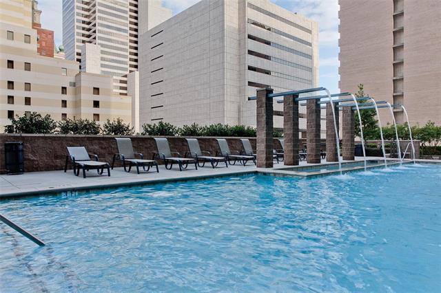 Building Photo - 1200 Main St