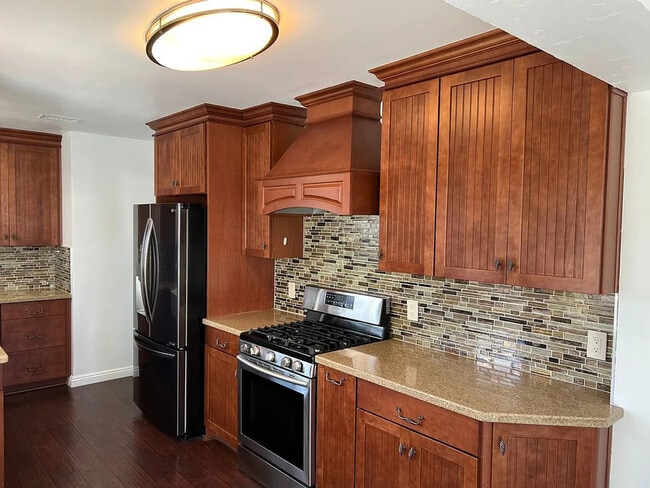 Building Photo - 2226 Conquista Ave