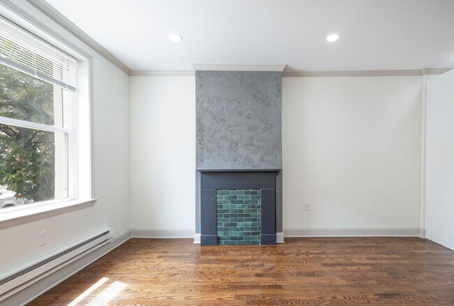 Building Photo - 2226 N Sydenham St